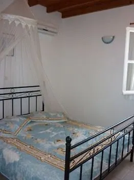 Aparthotel Maria Boutique 4*